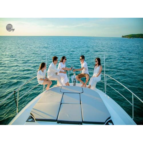 Du Thuyền Merry Fisher 1095 Thuê Riêng – 8 Khách | 4 Giờ